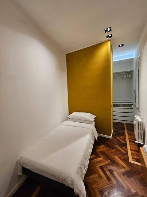 Centro Storico-Corso Canalgrande-Modena Casa-Del-Teatro Apartment 0*, Modena