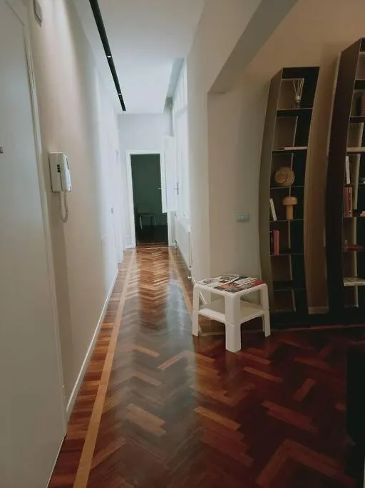Centro Storico-Corso Canalgrande-Modena Casa-Del-Teatro Apartment 0*, Modena Italy